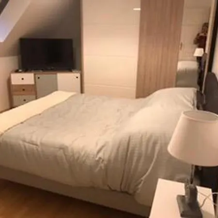 度假居 Maison Chaleureuse A Avec Jardin Prive. Bréville-sur-Mer
