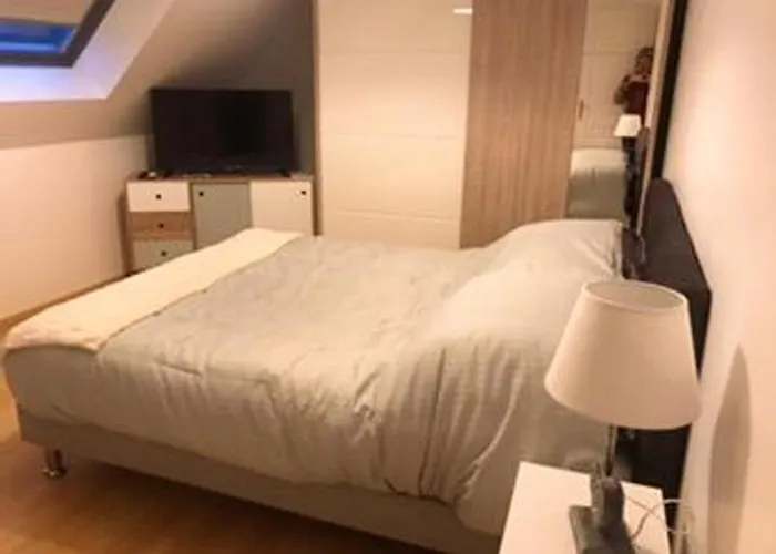 度假居 Maison Chaleureuse A Avec Jardin Prive. Bréville-sur-Mer