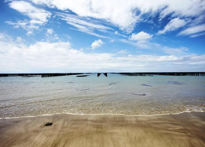 Maison Chaleureuse A Avec Jardin Prive.
